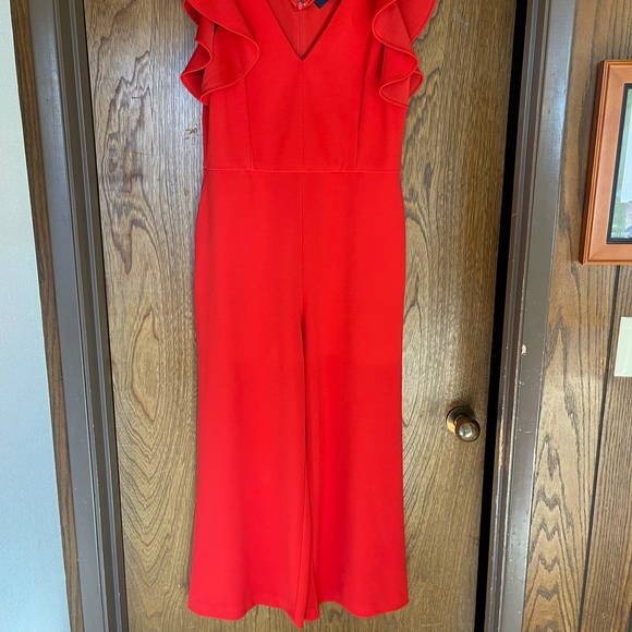 Womens Red Sleeveless V Neck Cropped Jumpsuit - Picture 4 of 8